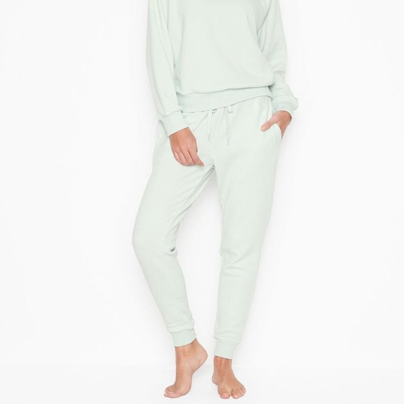 VS Stretch Fleece Mid Rise Jogger Pants NWT - Picture 8 of 8
